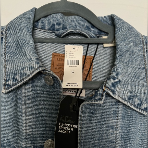 Levi’s Ex m-Boyfriend Trucker Jean Jacket - Picture 3 of 4